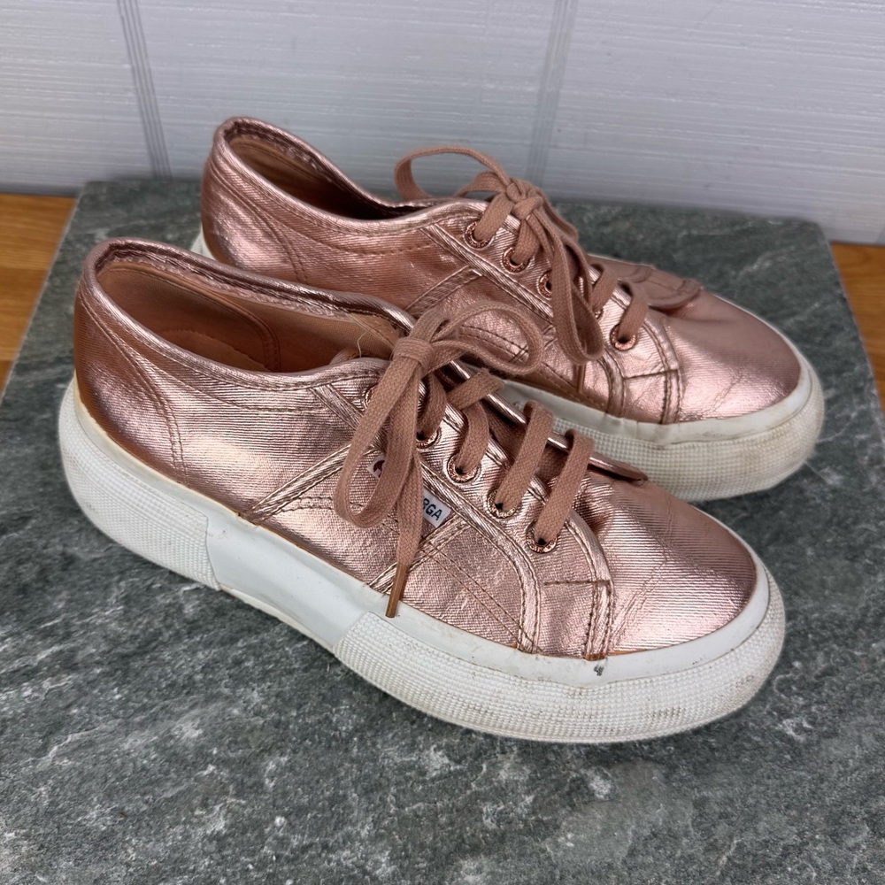 Superga 2287 Bubble Platform Low Top Lace Up Sneakers Metallic Rose Gold 7.5 38